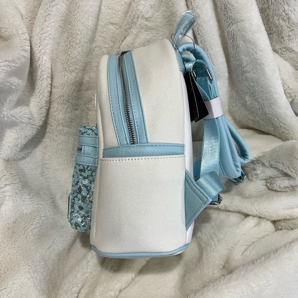 New Cinderella’s carriage Loungefly mini backpack - Picture 3 of 5